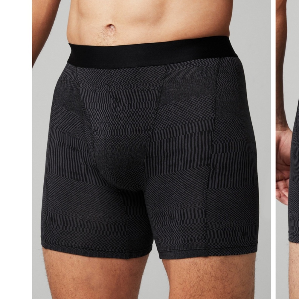 Fabletics Men’s 24-7 Boxer Briefs Onyx Mixy Stripe